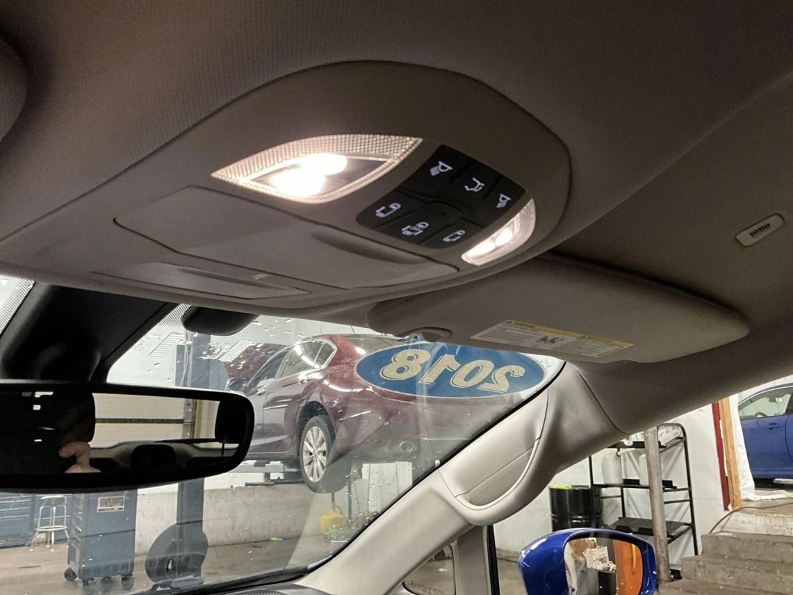 2018 Chrysler Pacifica Touring Plus Minivan 4D