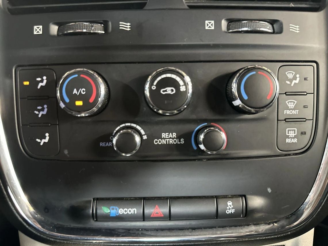 2019 Dodge Grand Caravan Passenger SXT Minivan 4D