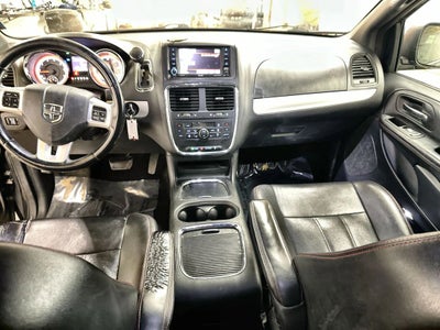 2017 Dodge Grand Caravan Passenger GT Minivan 4D