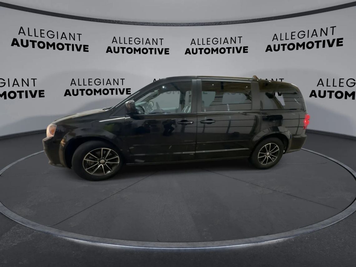 2017 Dodge Grand Caravan Passenger GT Minivan 4D