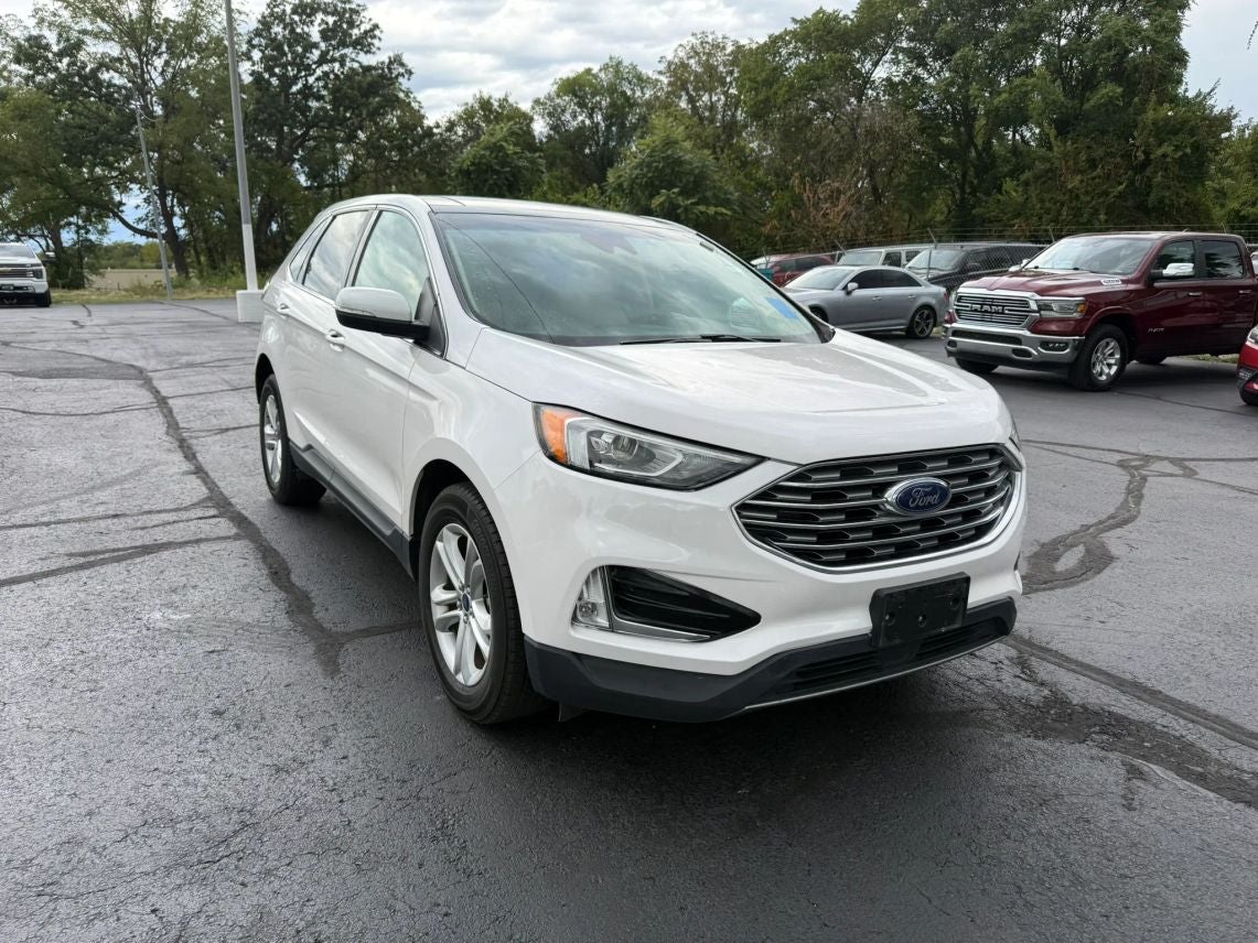 2019 Ford Edge SEL Sport Utility 4D