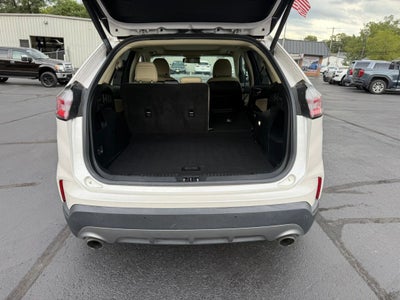 2019 Ford Edge SEL Sport Utility 4D