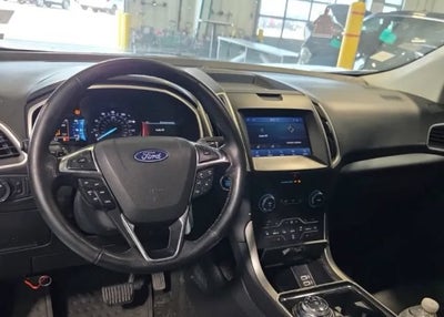 2020 Ford Edge SEL Sport Utility 4D