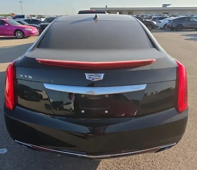 2017 Cadillac XTS Luxury Sedan 4D