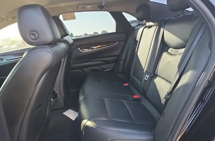 2017 Cadillac XTS Luxury Sedan 4D