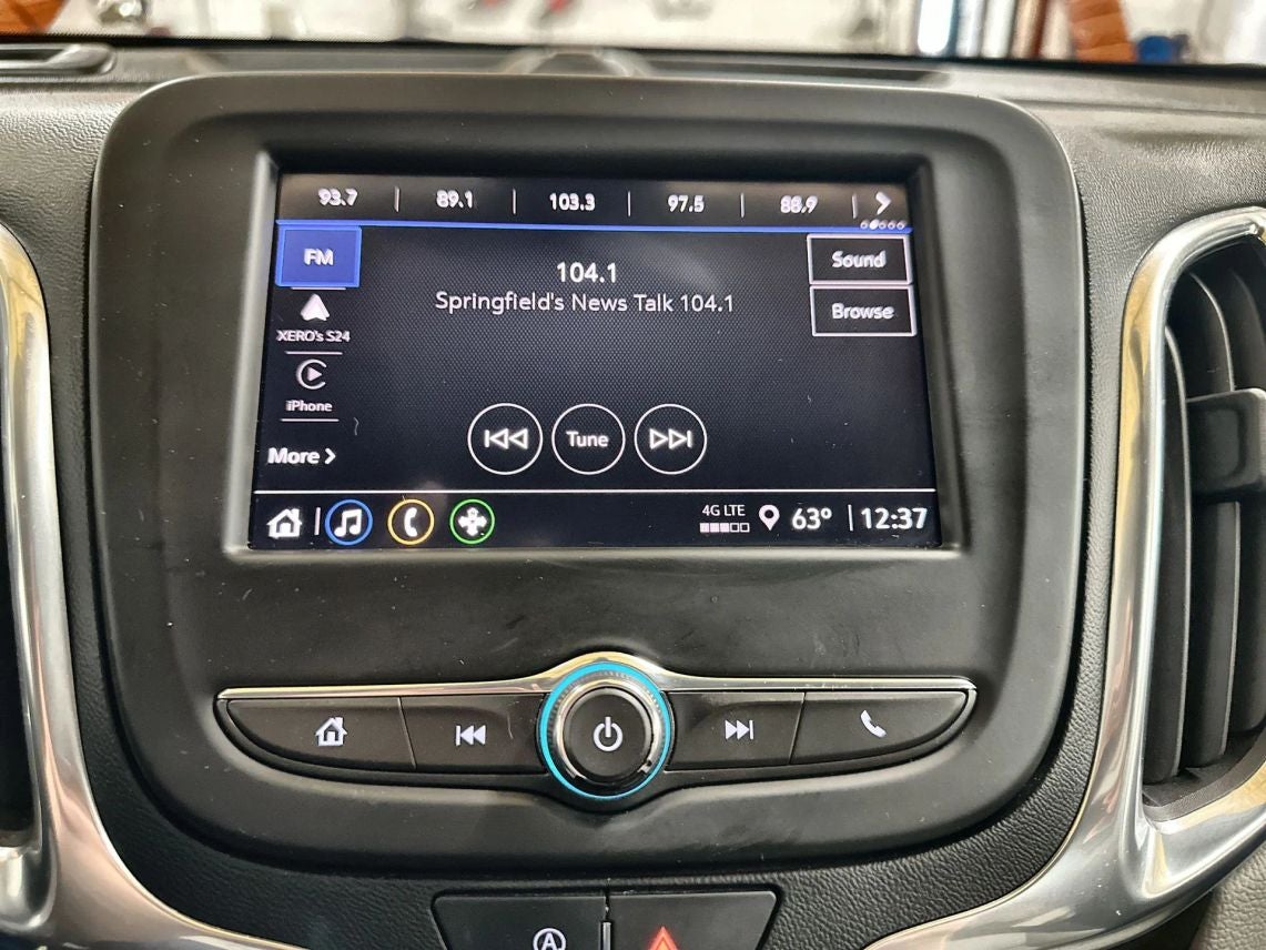 2022 Chevrolet Equinox LS Sport Utility 4D