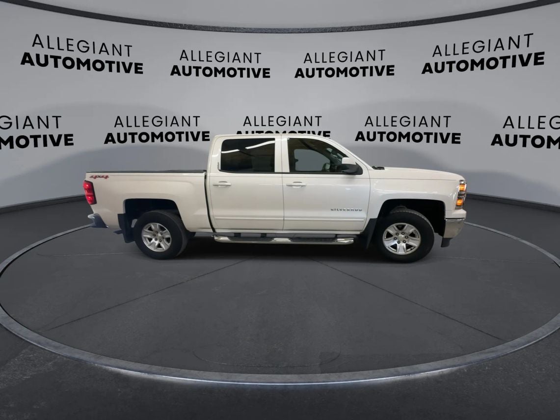 2015 Chevrolet Silverado 1500 Crew Cab LT Pickup 4D 5 3/4 ft