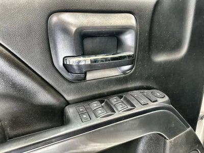 2015 Chevrolet Silverado 1500 Crew Cab LT Pickup 4D 5 3/4 ft
