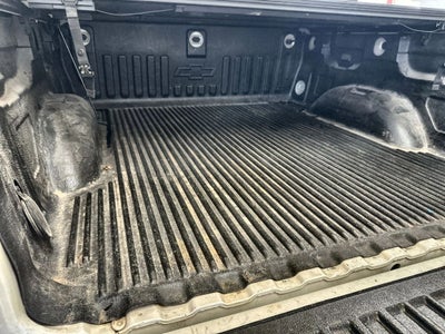 2015 Chevrolet Silverado 1500 Crew Cab LT Pickup 4D 5 3/4 ft