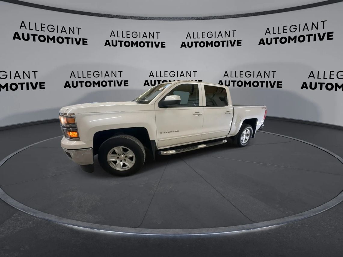 2015 Chevrolet Silverado 1500 Crew Cab LT Pickup 4D 5 3/4 ft