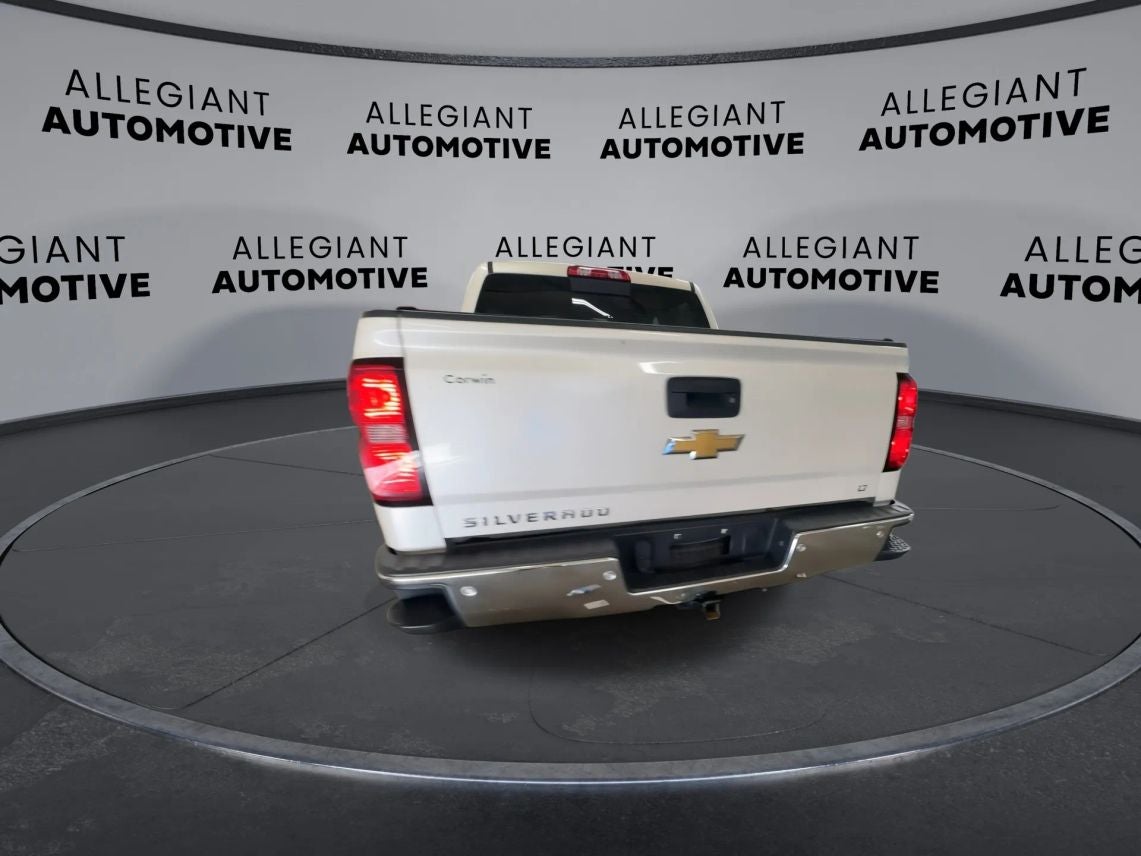 2015 Chevrolet Silverado 1500 Crew Cab LT Pickup 4D 5 3/4 ft