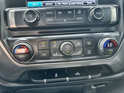 2018 Chevrolet Silverado 1500 Crew Cab LT Pickup 4D 5 3/4 ft