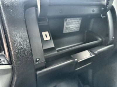 2018 Chevrolet Silverado 1500 Crew Cab LT Pickup 4D 5 3/4 ft