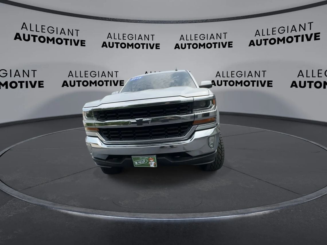 2018 Chevrolet Silverado 1500 Crew Cab LT Pickup 4D 5 3/4 ft