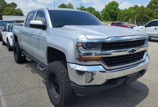 2018 Chevrolet Silverado 1500 Crew Cab LT Pickup 4D 5 3/4 ft