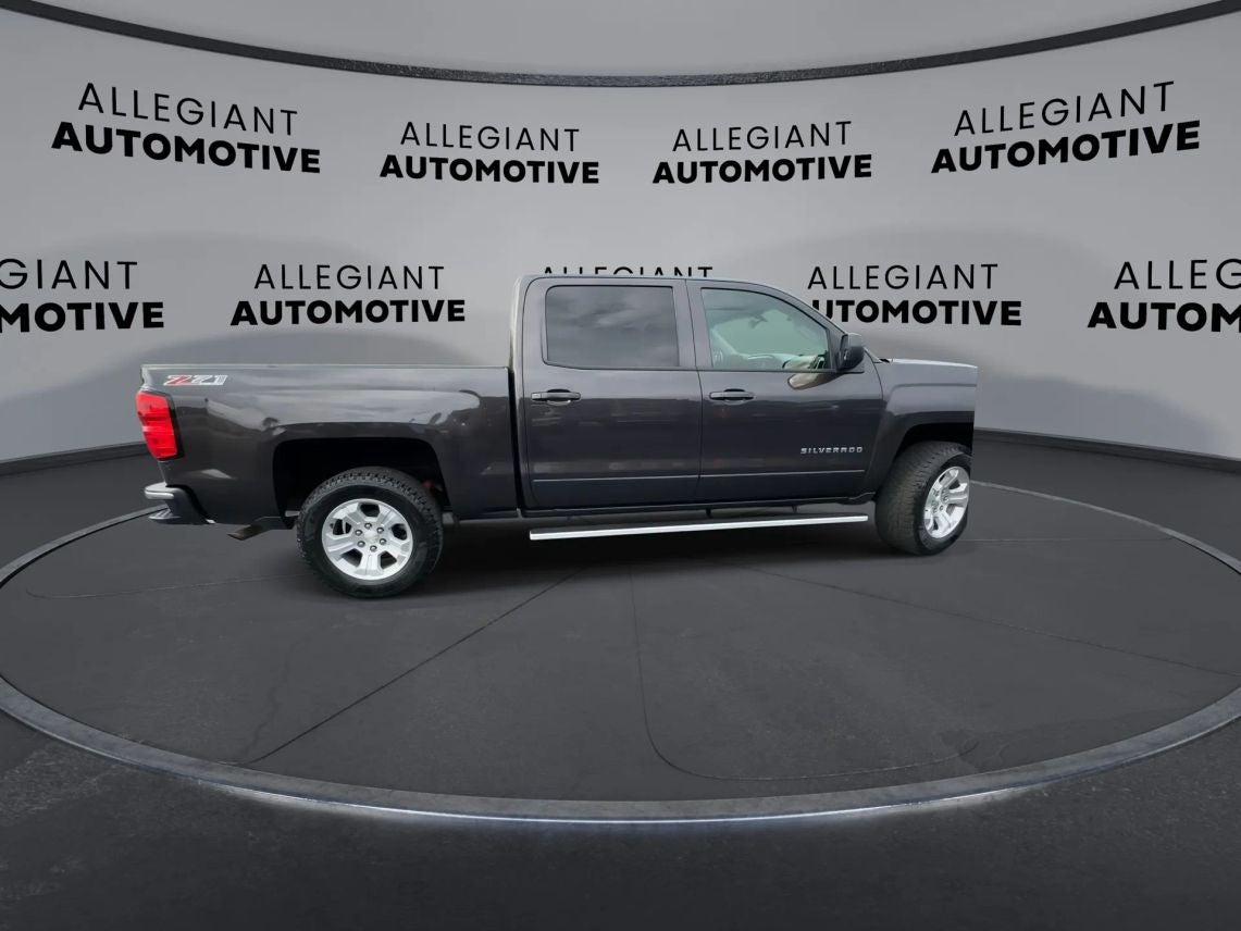 2015 Chevrolet Silverado 1500 Crew Cab Z71 LT Pickup 4D 5 3/4 ft