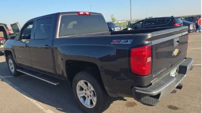 2015 Chevrolet Silverado 1500 Crew Cab Z71 LT Pickup 4D 5 3/4 ft