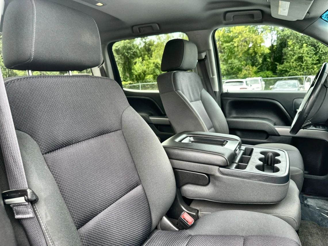 2015 Chevrolet Silverado 1500 Crew Cab Z71 LT Pickup 4D 5 3/4 ft
