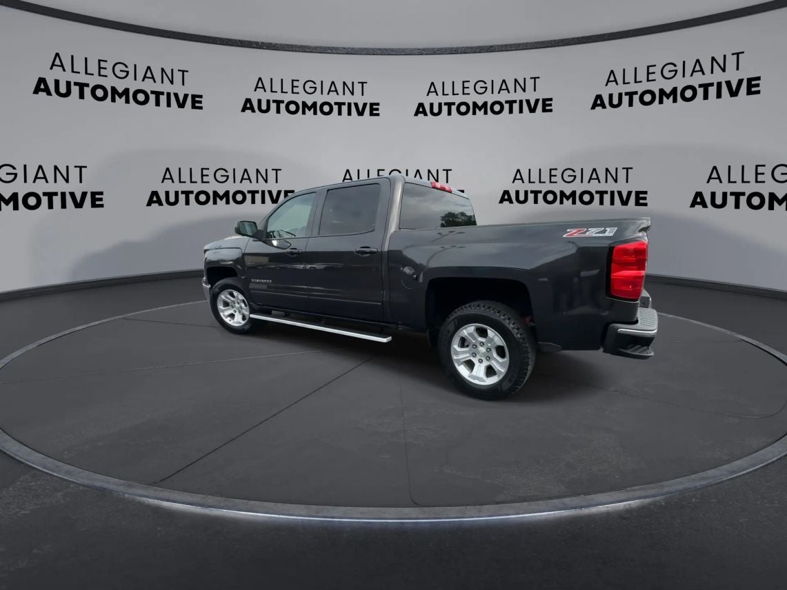 2015 Chevrolet Silverado 1500 Crew Cab Z71 LT Pickup 4D 5 3/4 ft