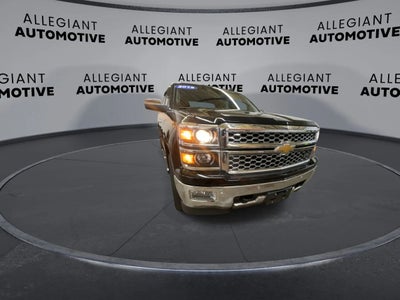 2015 Chevrolet Silverado 1500 Crew Cab LTZ Pickup 4D 5 3/4 ft
