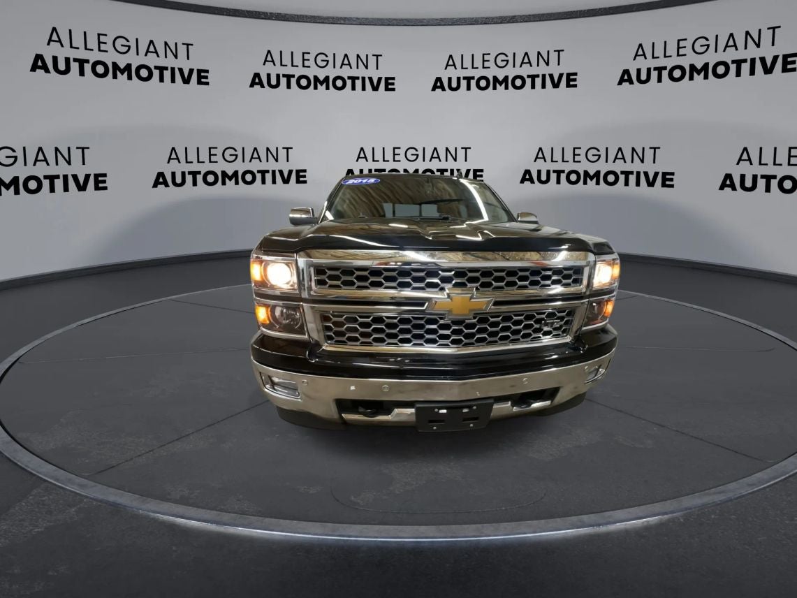 2015 Chevrolet Silverado 1500 Crew Cab LTZ Pickup 4D 5 3/4 ft