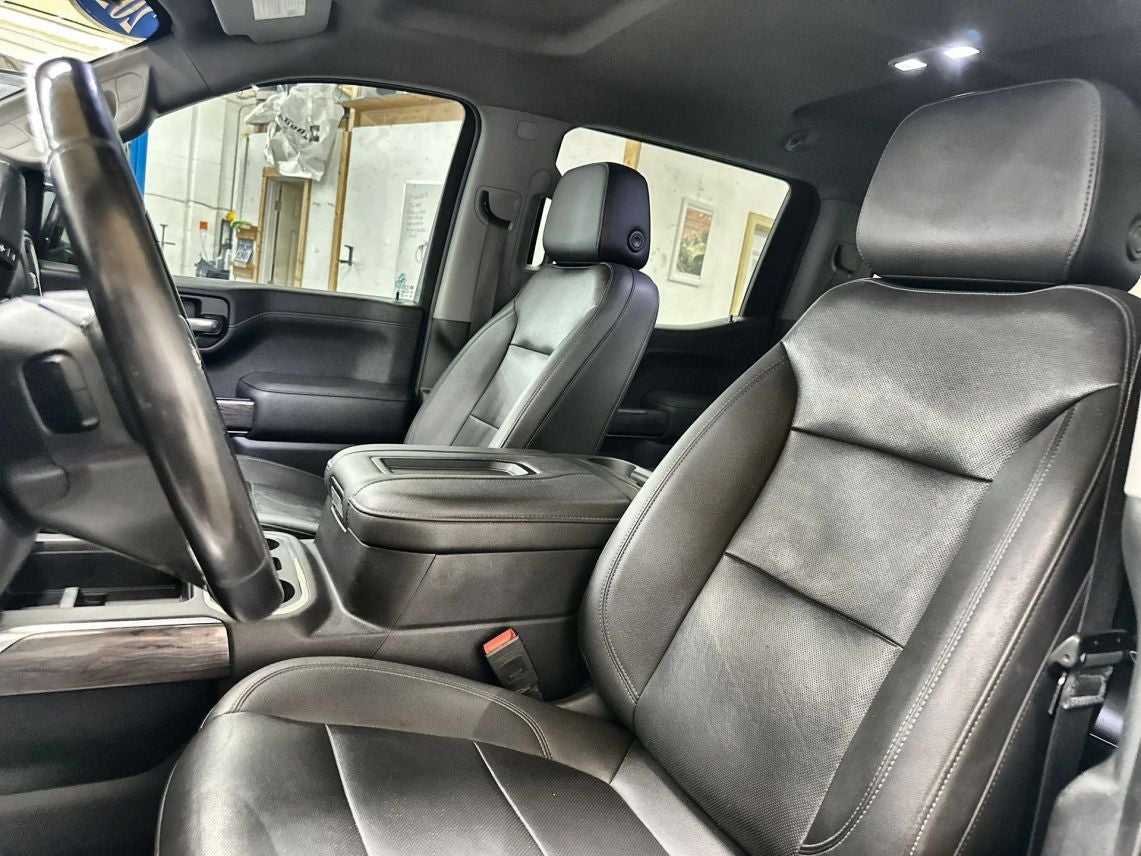 2021 Chevrolet Silverado 1500 Crew Cab LTZ Pickup 4D 5 3/4 ft