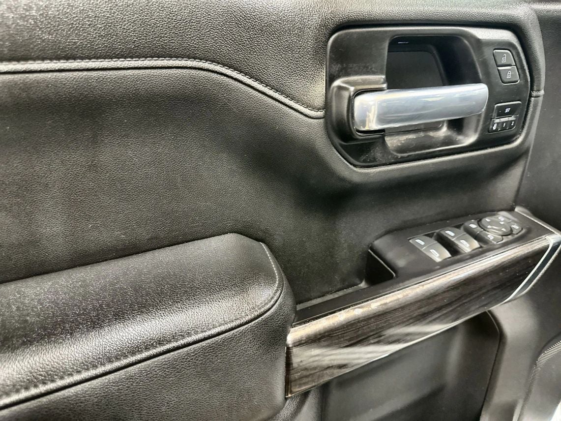 2021 Chevrolet Silverado 1500 Crew Cab LTZ Pickup 4D 5 3/4 ft