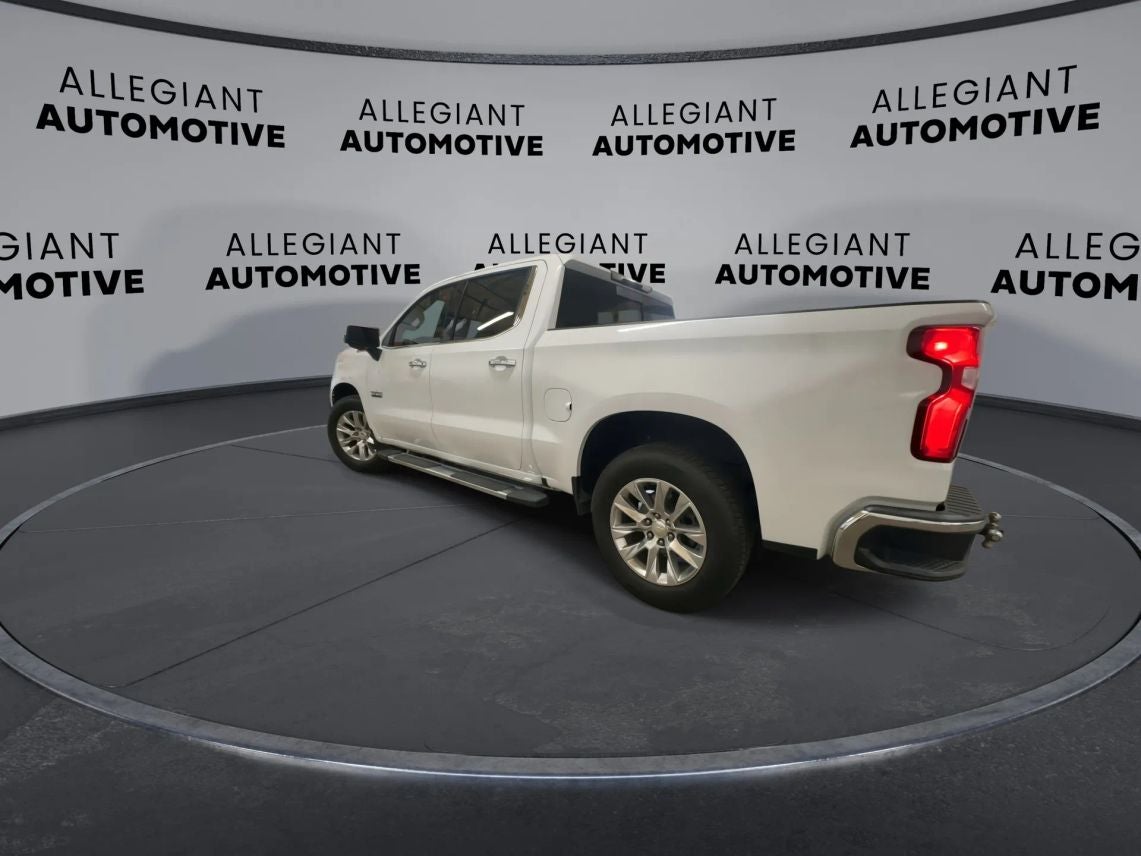 2021 Chevrolet Silverado 1500 Crew Cab LTZ Pickup 4D 5 3/4 ft