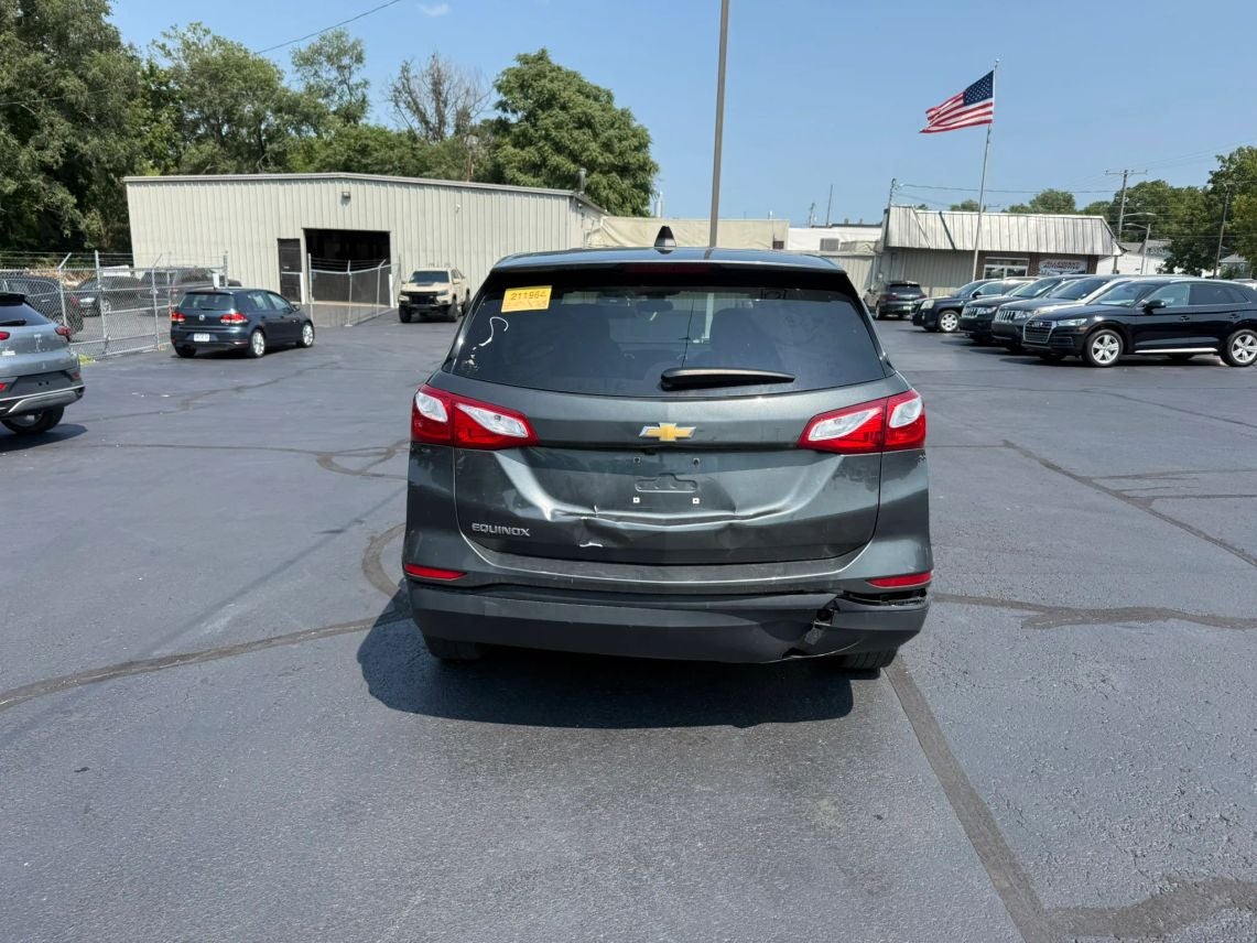 2020 Chevrolet Equinox LS Sport Utility 4D