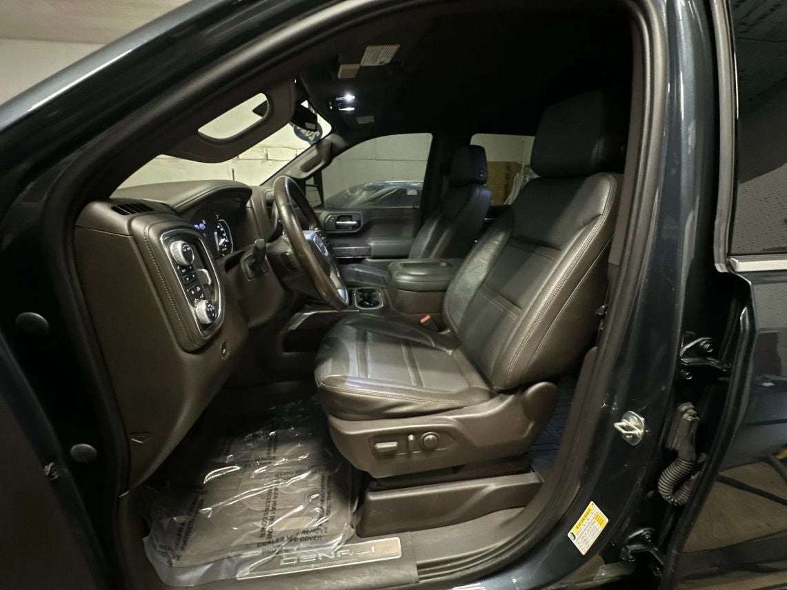 2020 GMC Sierra 1500 Crew Cab Denali Pickup 4D 5 3/4 ft
