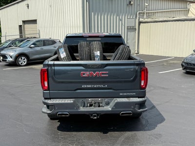 2020 GMC Sierra 1500 Crew Cab Denali Pickup 4D 5 3/4 ft