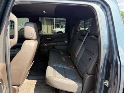 2020 GMC Sierra 1500 Crew Cab Denali Pickup 4D 5 3/4 ft