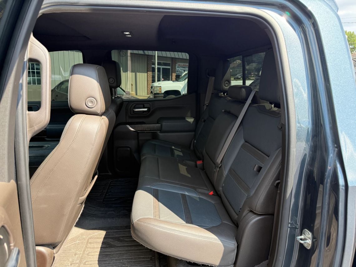 2020 GMC Sierra 1500 Crew Cab Denali Pickup 4D 5 3/4 ft