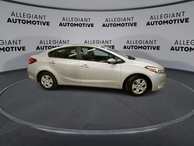 2017 Kia Forte LX Sedan 4D