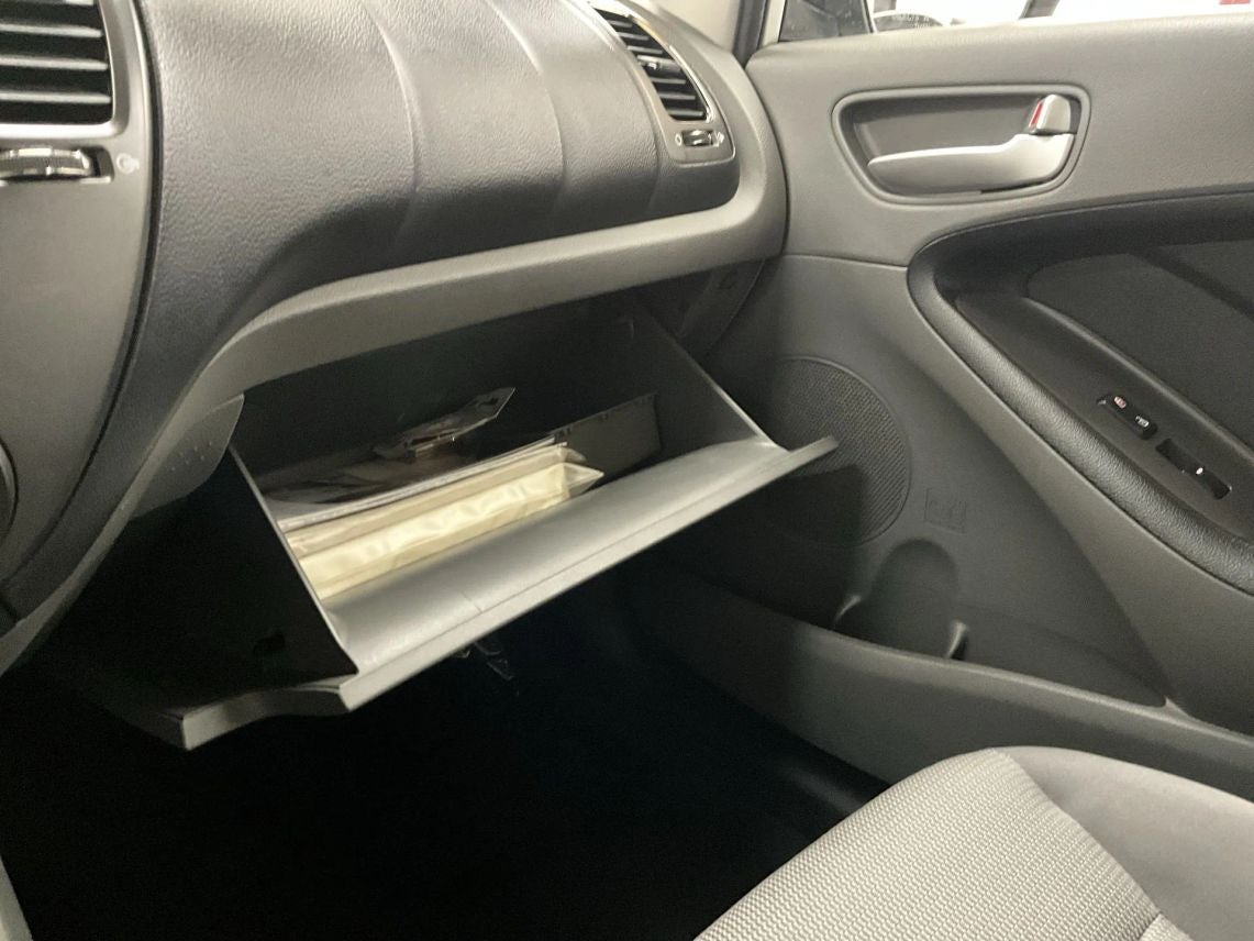 2017 Kia Forte LX Sedan 4D