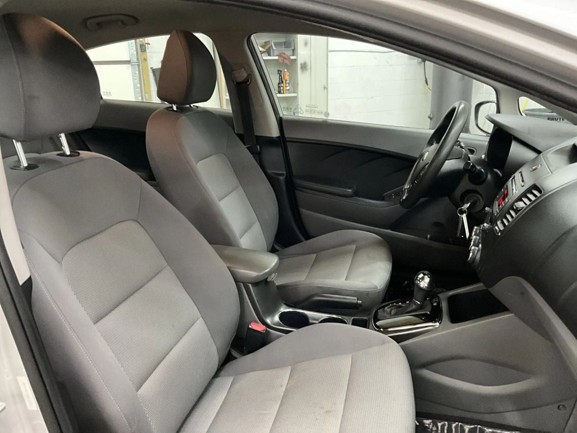 2017 Kia Forte LX Sedan 4D