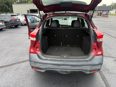 2019 Nissan Kicks SR Sport Utility 4D