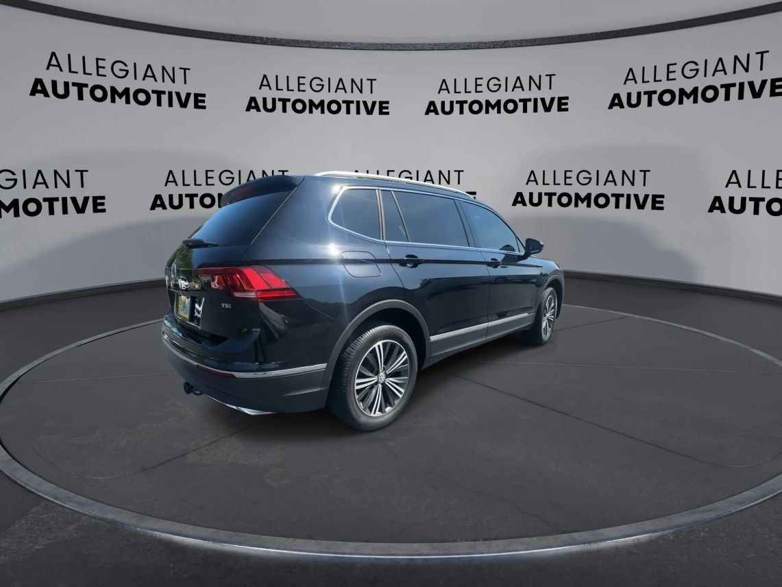 2018 Volkswagen Tiguan 2.0T SEL Sport Utility 4D