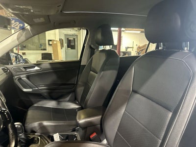 2018 Volkswagen Tiguan 2.0T SEL Sport Utility 4D