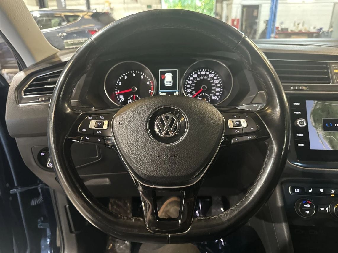 2018 Volkswagen Tiguan 2.0T SEL Sport Utility 4D