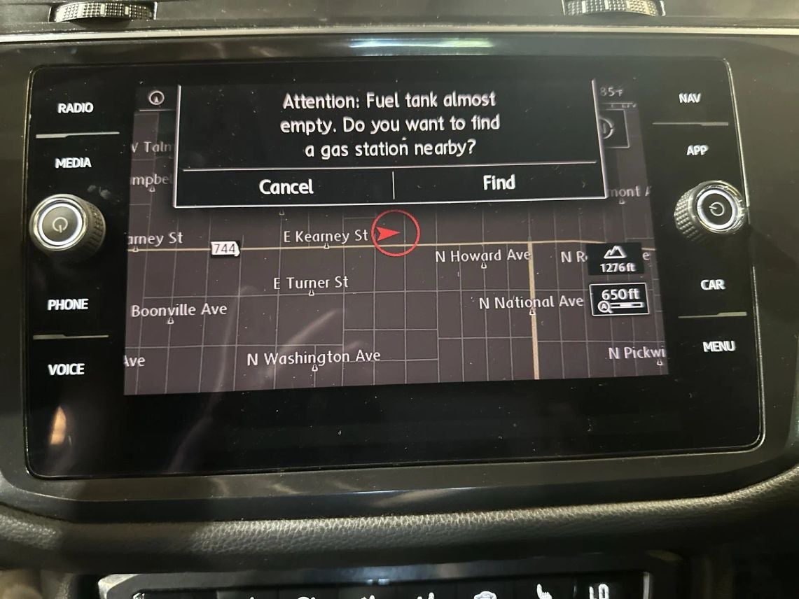 2018 Volkswagen Tiguan 2.0T SEL Sport Utility 4D