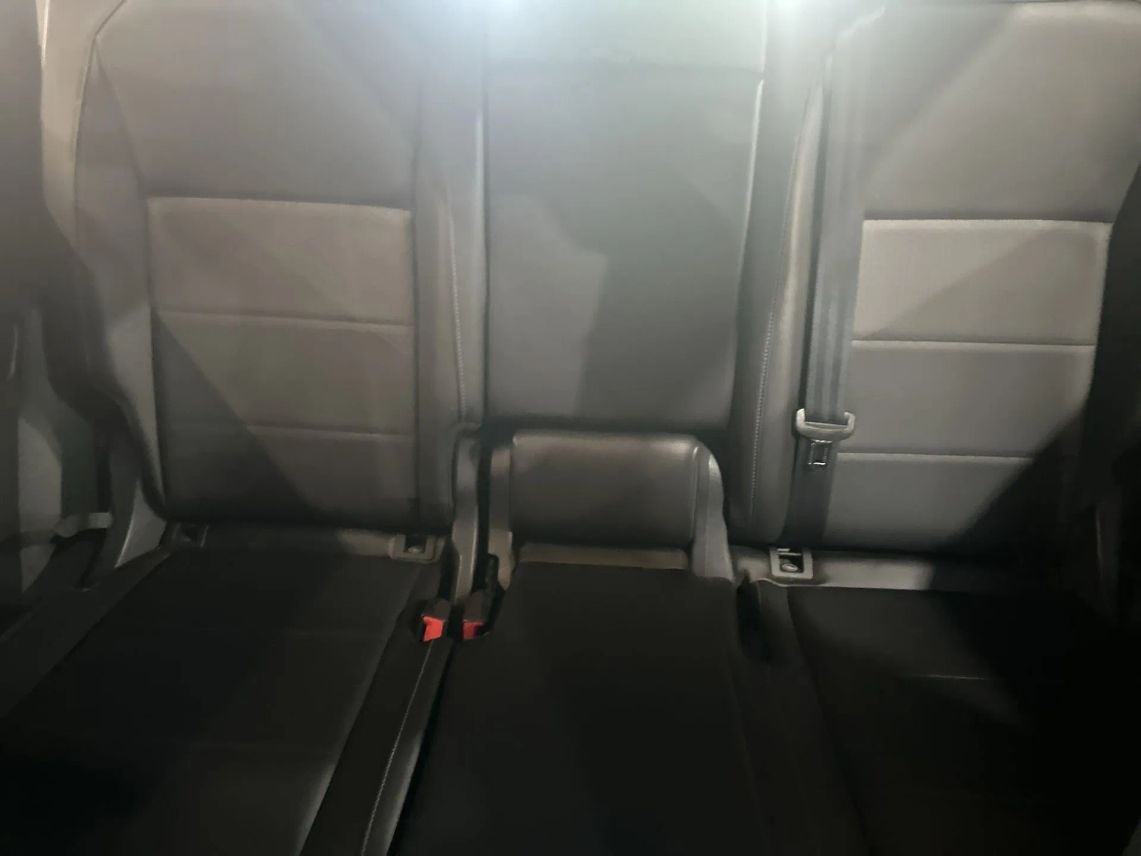 2018 Volkswagen Tiguan 2.0T SEL Sport Utility 4D