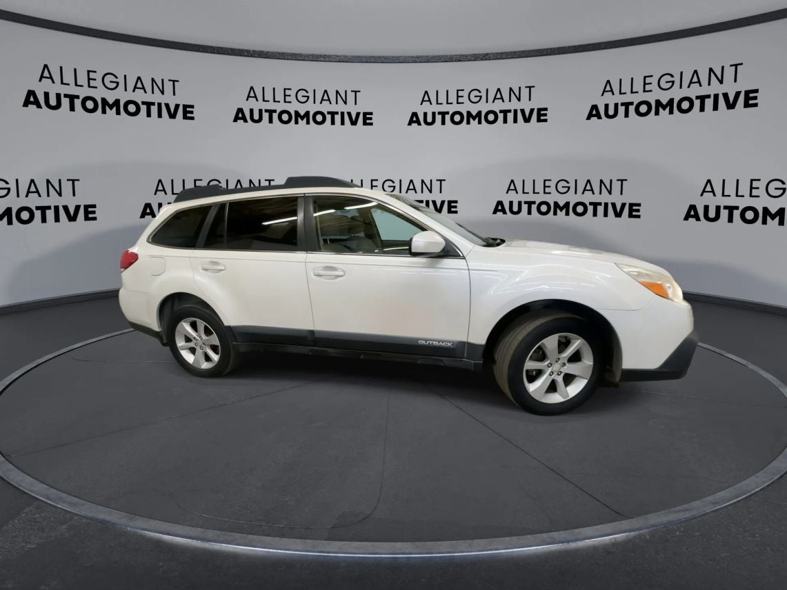 2014 Subaru Outback 2.5i Premium Wagon 4D