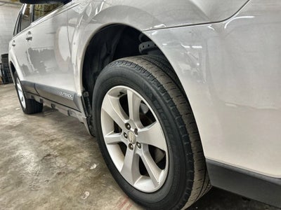 2014 Subaru Outback 2.5i Premium Wagon 4D