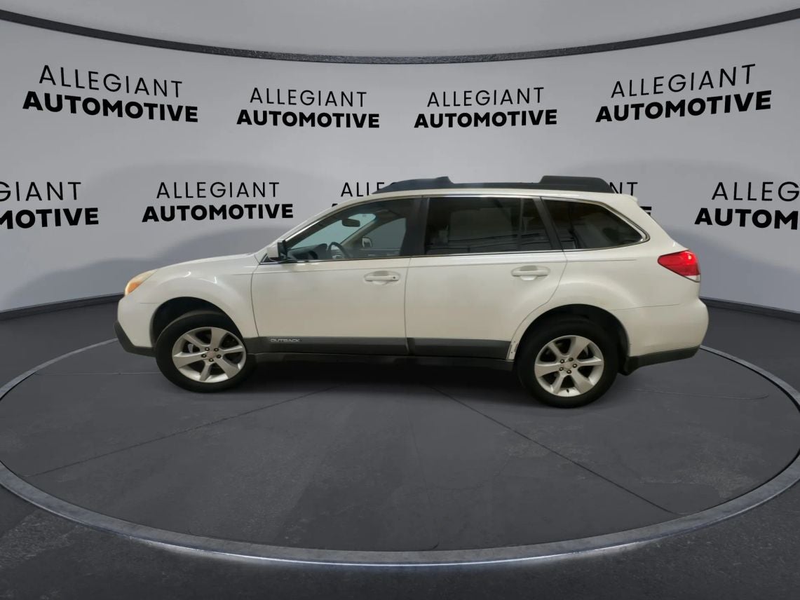2014 Subaru Outback 2.5i Premium Wagon 4D