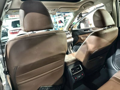 2018 Subaru Outback 3.6R Touring Wagon 4D