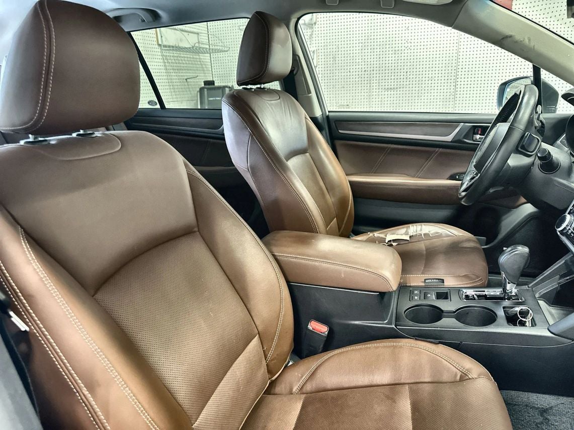 2018 Subaru Outback 3.6R Touring Wagon 4D