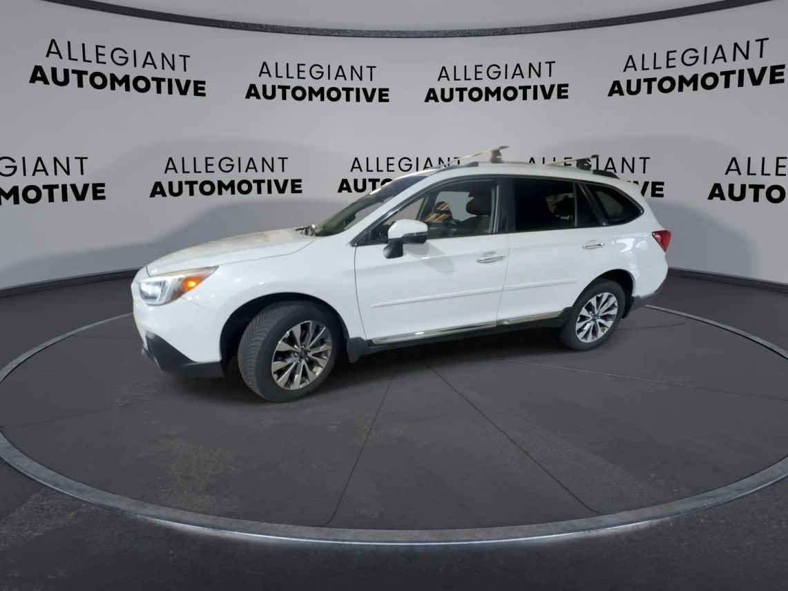2018 Subaru Outback 3.6R Touring Wagon 4D