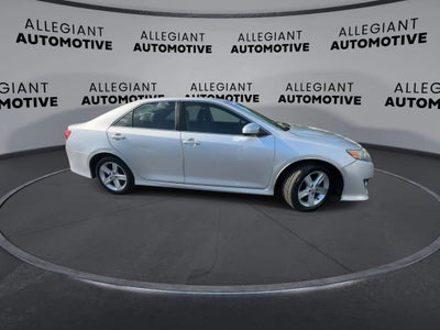 2013 Toyota Camry SE Sedan 4D