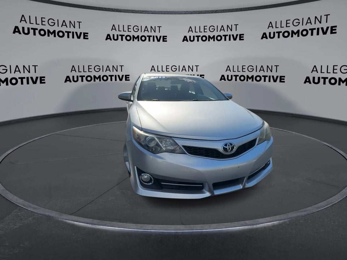 2013 Toyota Camry SE Sedan 4D